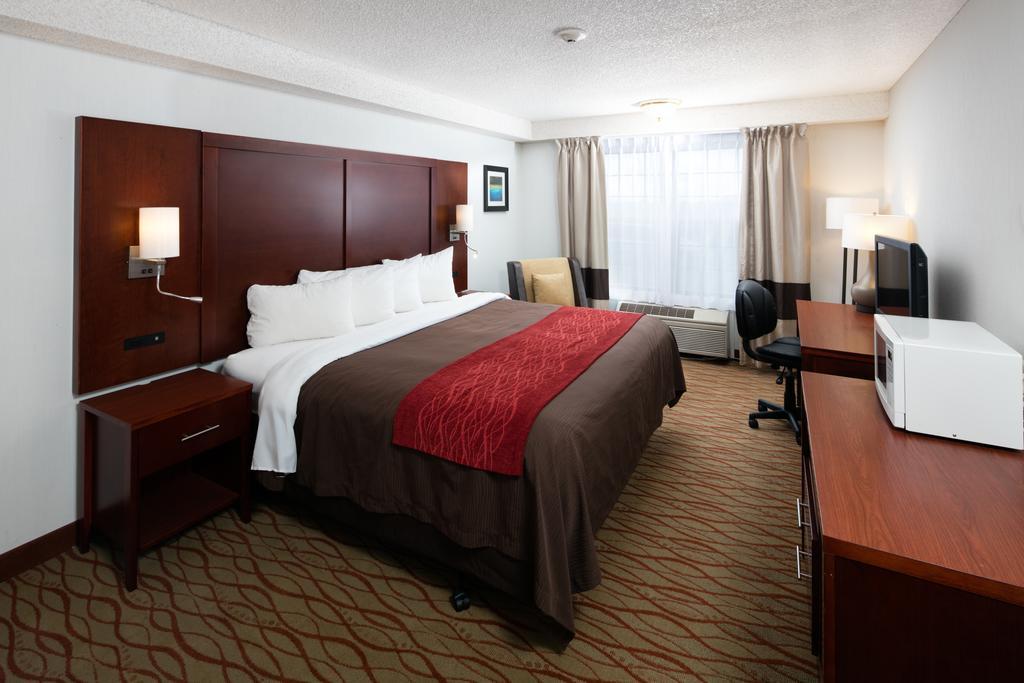 Red Lion Inn&Suites Auburn Exterior foto